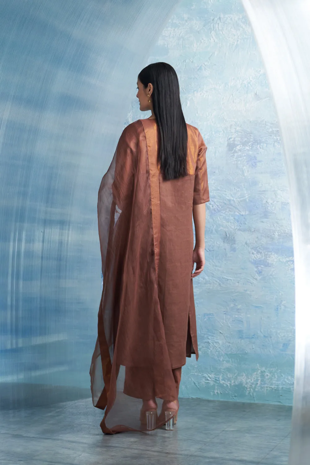 Aura Woody Brown Kurta Set