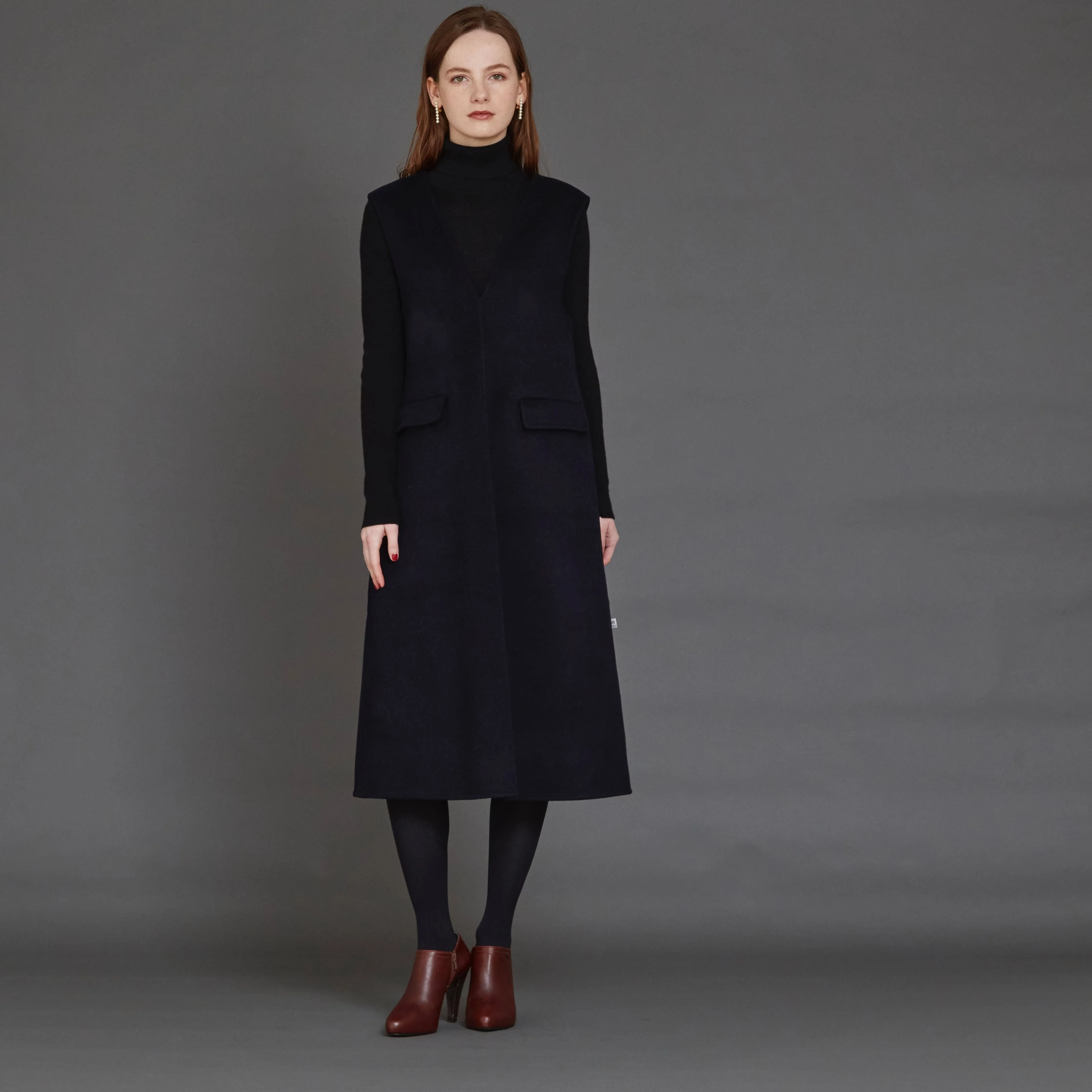 DiDi Guranjie Wool River Jumper Dress in Navy