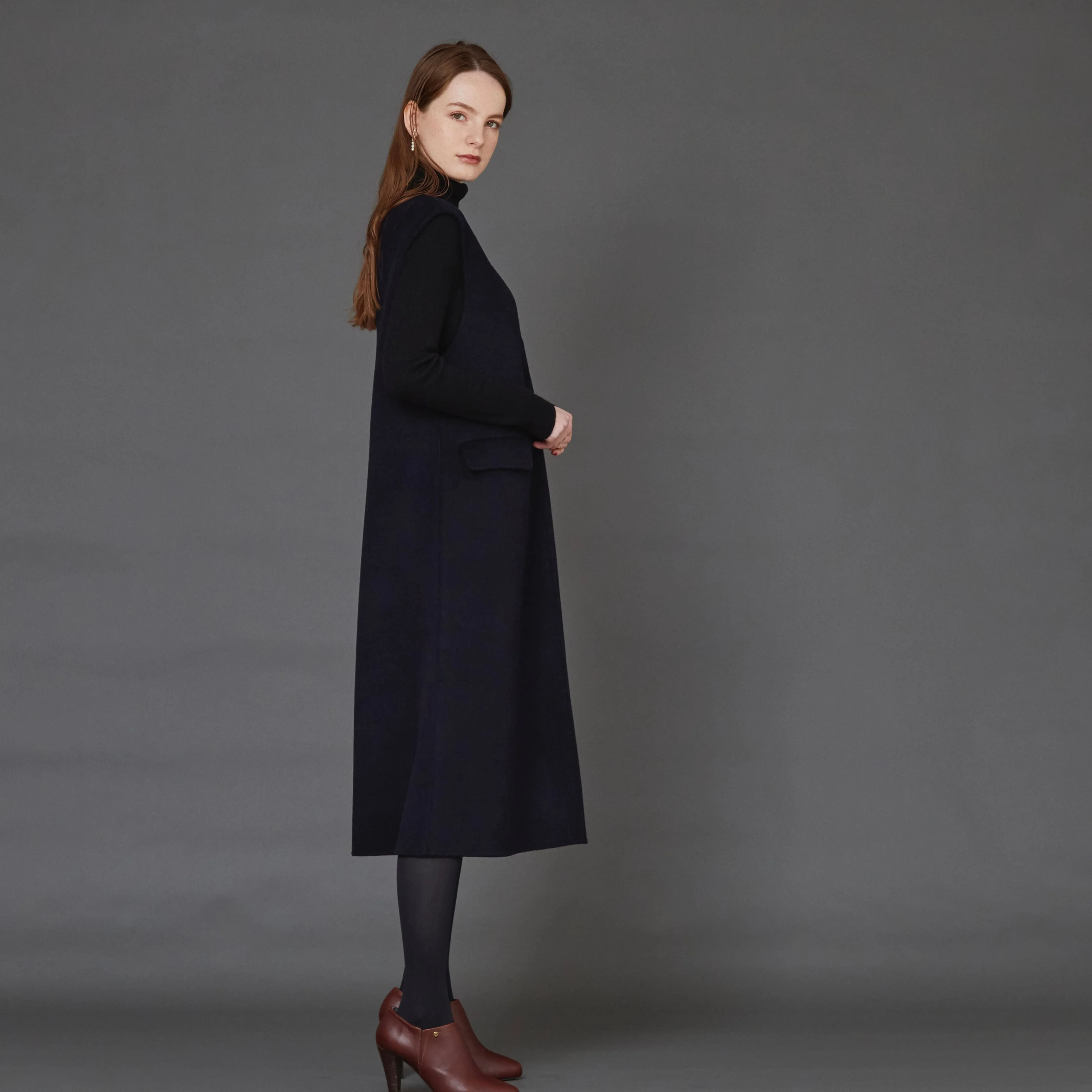 DiDi Guranjie Wool River Jumper Dress in Navy