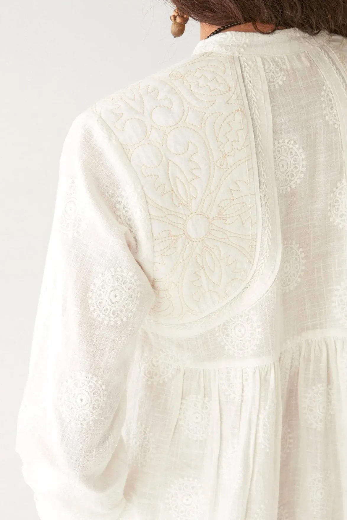 Maison Hotel Ariana Mosaique Ivory Blouse
