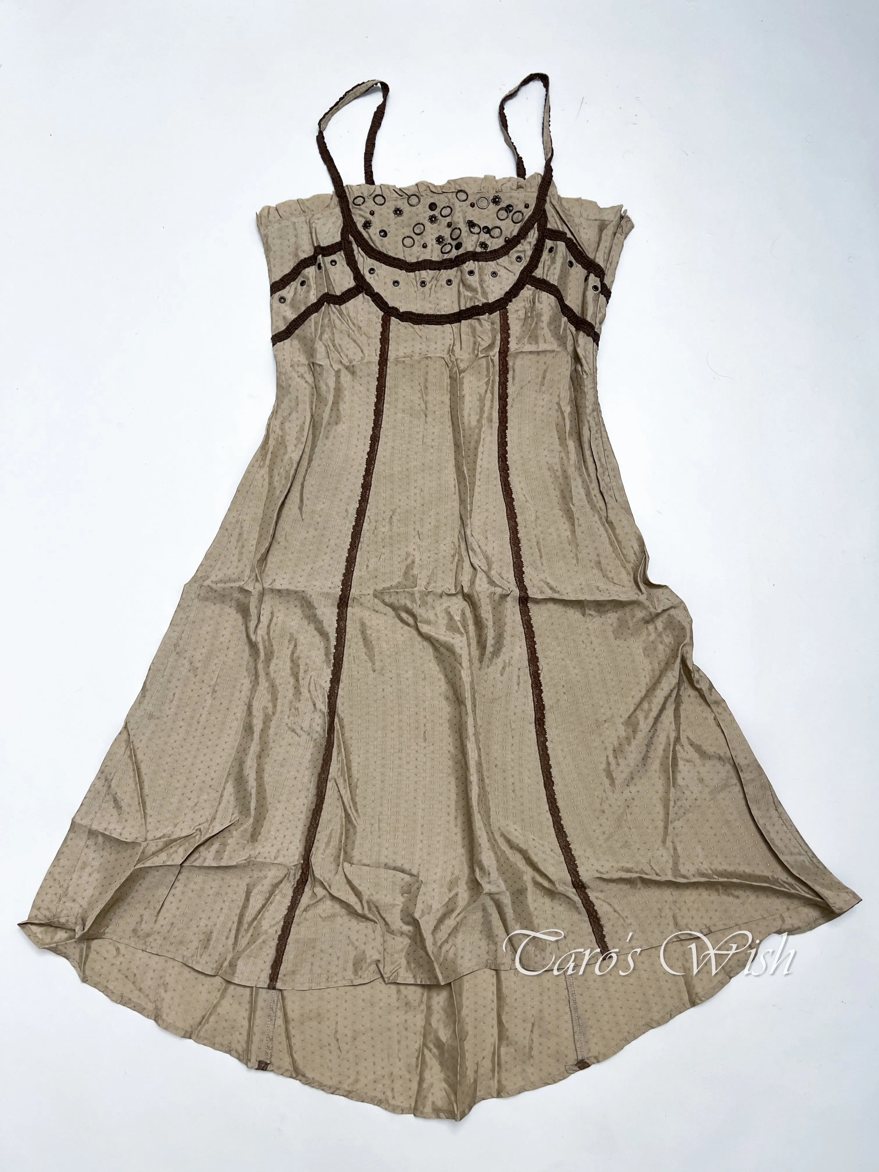   Medieval Structured Dress with Rivets Details
