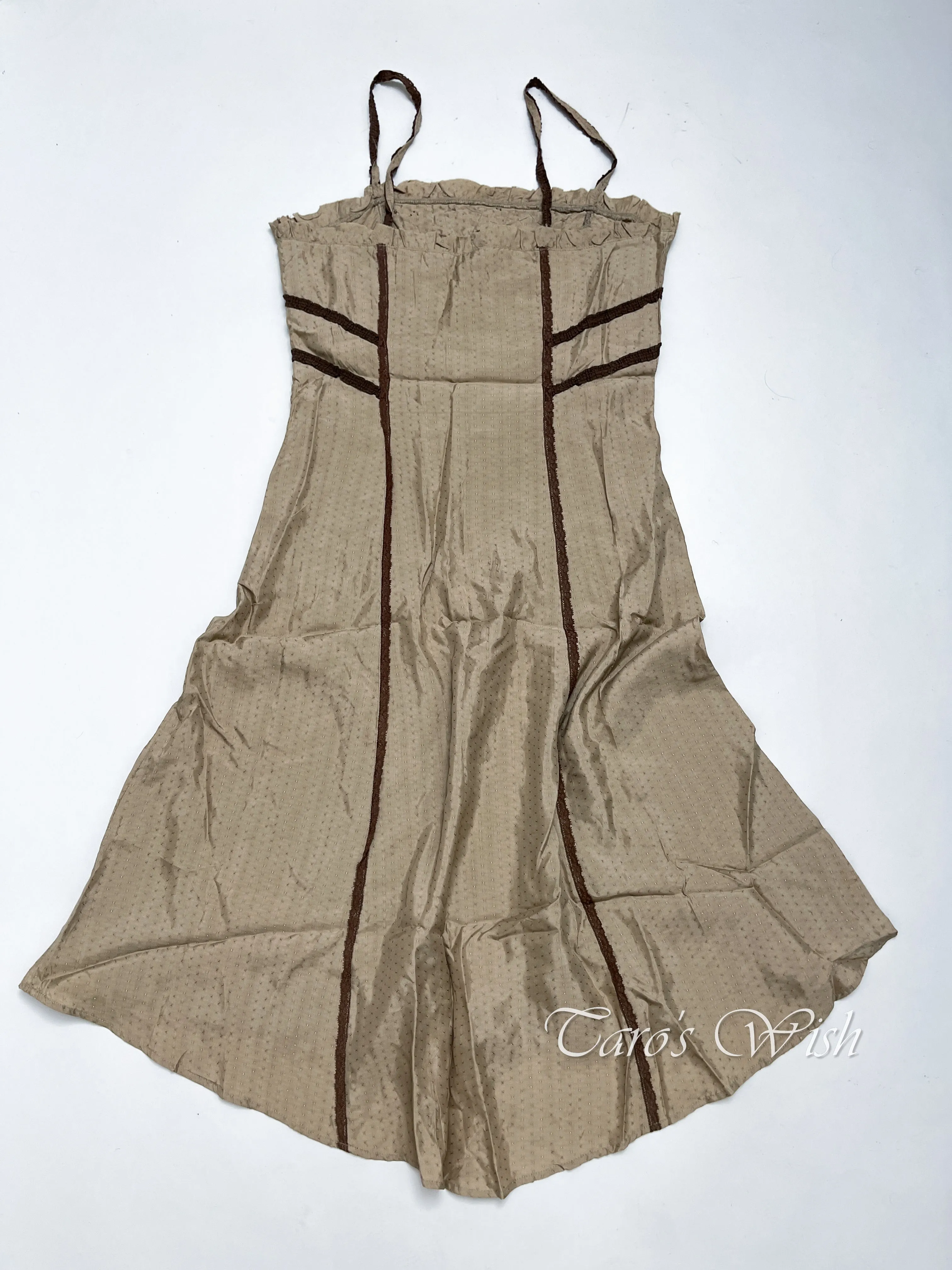   Medieval Structured Dress with Rivets Details