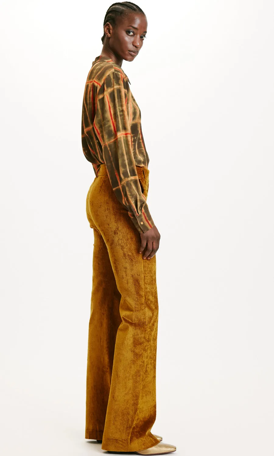 Momoni Satsuki Pants in Stretch Corduroy - Ginger