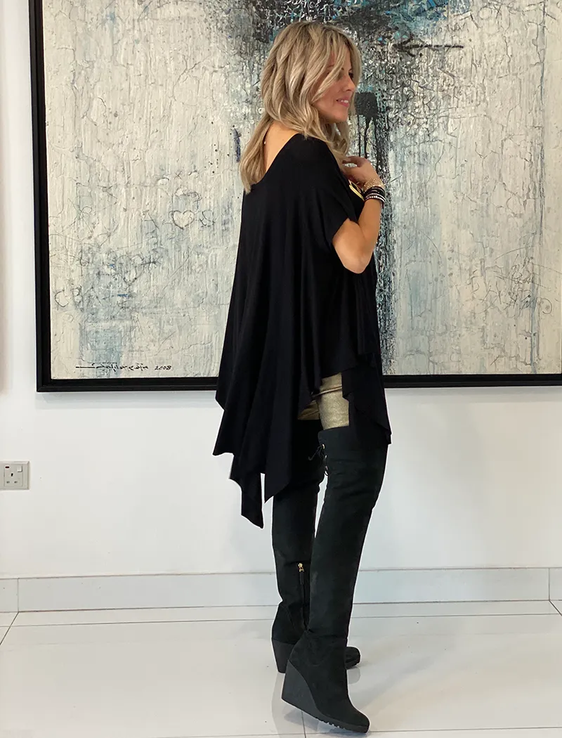 My Freedom Short Sleeves Poncho Top - Black / Silver