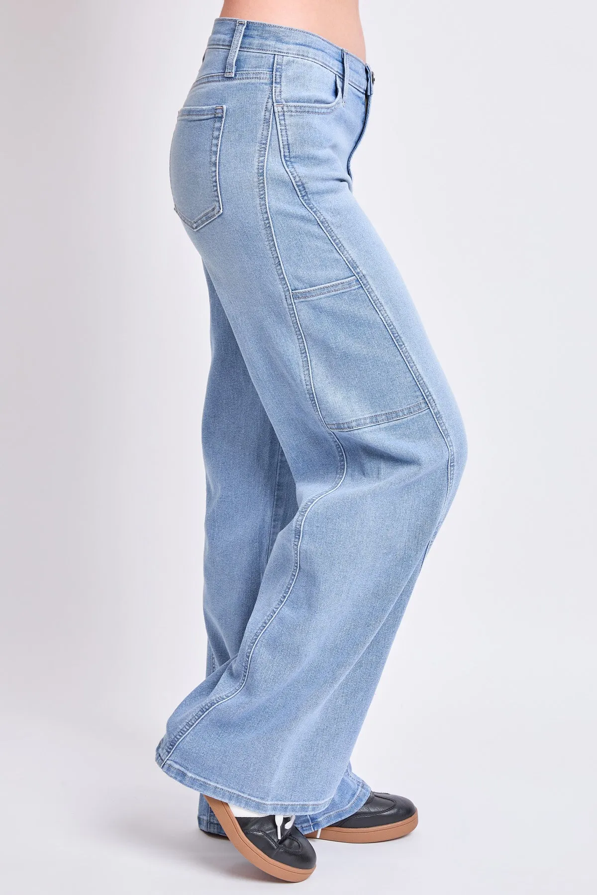 Women's High Rise Wide Leg Cargo Jeans