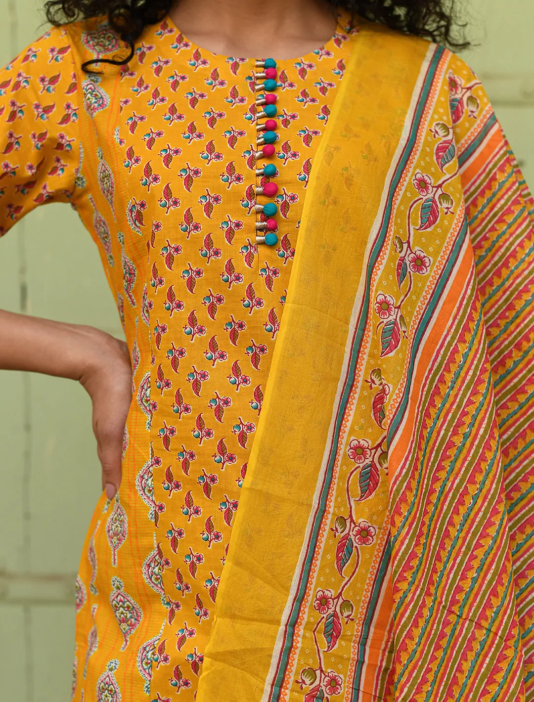 Yellow Pure Cotton Floral Printed Regular 3-Piece Kurta Suit Set