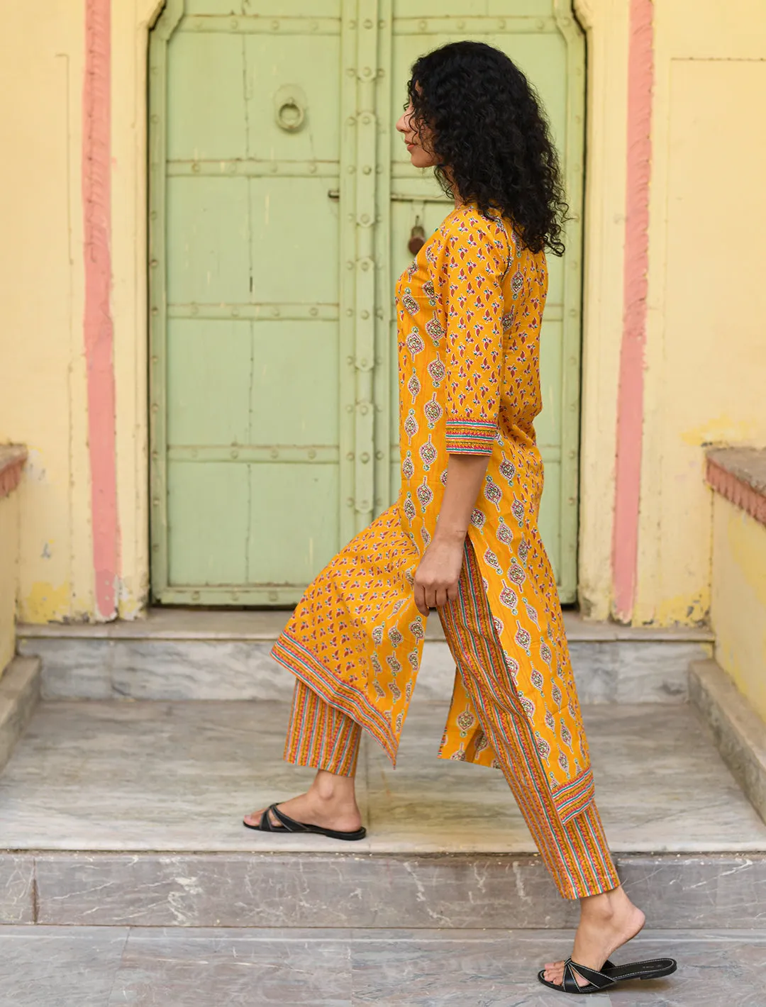 Yellow Pure Cotton Floral Printed Regular 3-Piece Kurta Suit Set