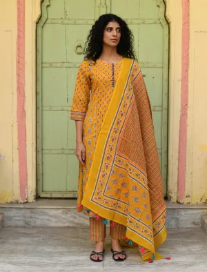 Yellow Pure Cotton Floral Printed Regular 3-Piece Kurta Suit Set